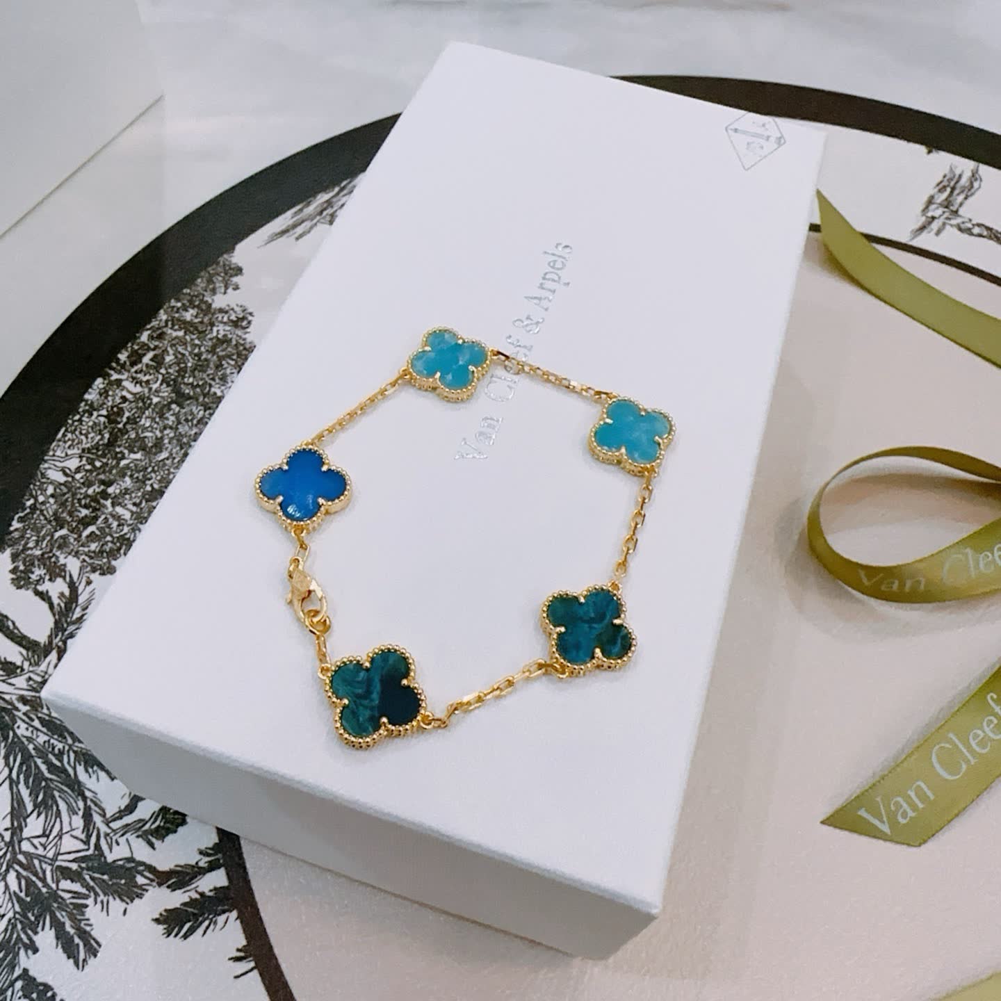 Van Cleef & Arpels Alhambra Bracelet Van Cleef & Arpels Alhambra Bracelet